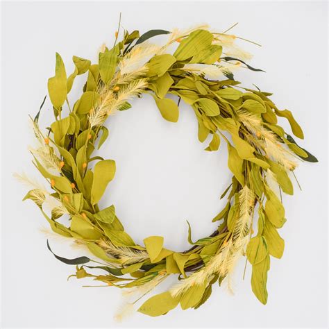 22″ Field Grass, Leaf Wreath – Naturals Brands