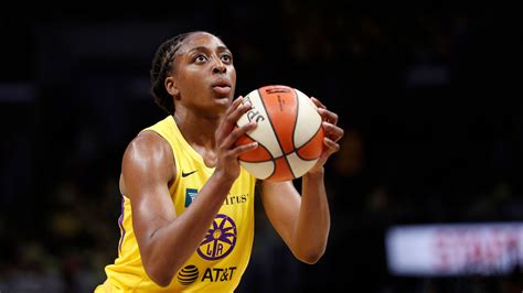 WNBA: Nneka Ogwumike leads LA Sparks to comeback victory over Dallas ...