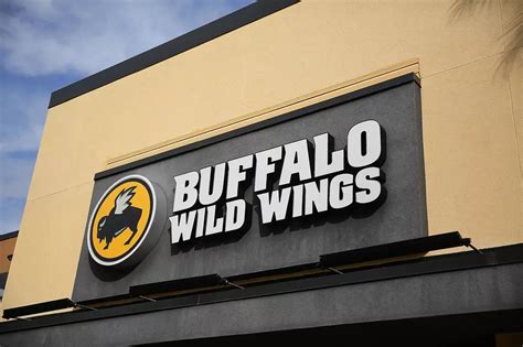 Buffalo Wild Wings Offering BOGO Wings Every Thursday