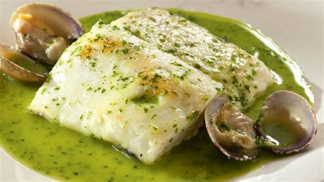 Filetes de Pescado en Salsa Verde - Receta Fácil y Deliciosa