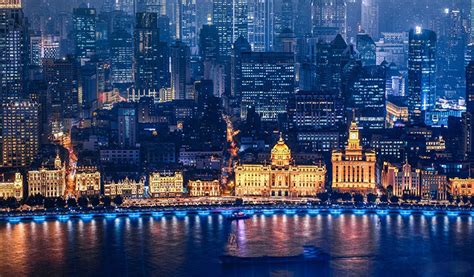 Shanghai Nightlife: What to Do After Dark 2024