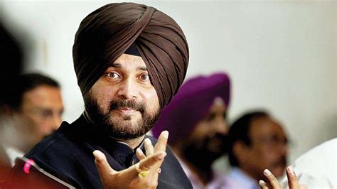 Navjot Singh Sidhu awaits clearance to attend Imran Khan swearing-in