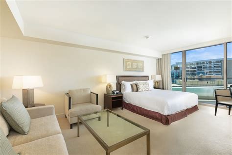 Trump International Hotel Waikiki Honolulu, Hawaii, US - Reservations.com