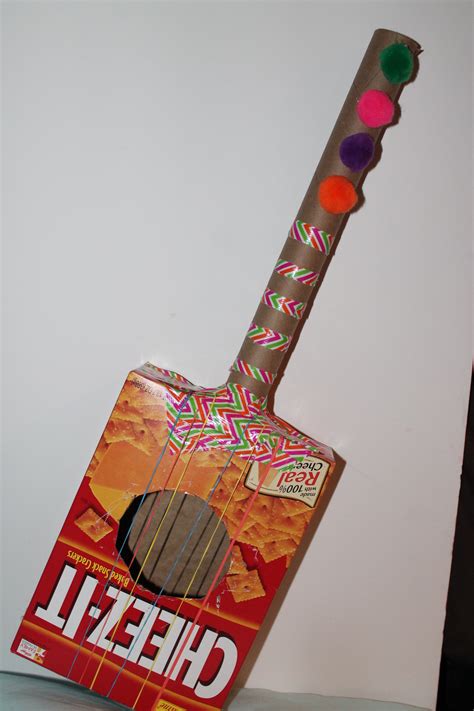 Guitar Craft for Kids | momeefriendsli