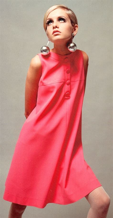 TWIGGY December 1966. From Sixties Fashion : From 'Less is More' to Youthquake by Jonathan ...