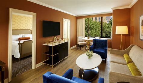 Luxury Center City Philadelphia Hotels | The Rittenhouse