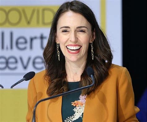 Jacinda Ardern Biography - Facts, Childhood, Family Life & Achievements