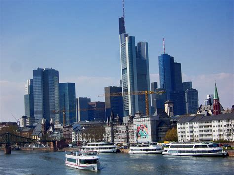 Frankfurt skyline