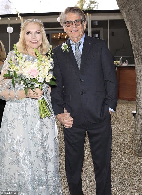 Former Happy Days star Anson Williams marries Sharon MaHarry in Ojai ...