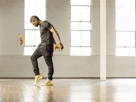 Usher and BuzzBee dance in new ad | A Taste of General Mills