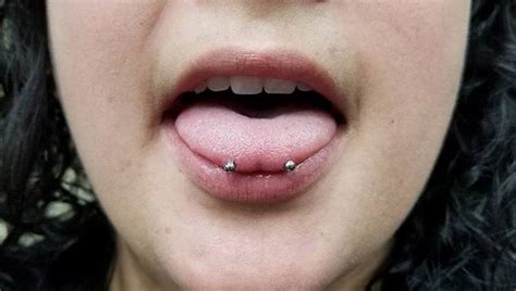 Snake Eyes Piercing 55+ Image Ideas for Snake Tounge Pierce & Jewelry ...