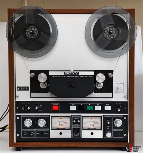 SONY TC-850 Professional ¼ inch Reel to Reel Tape Recorder Photo ...