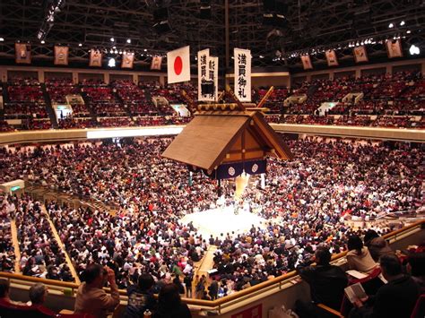SUMO | Japanese SUMO. (day 14) 大相撲 14日目 "Full House" | Junichi HASHIMOTO | Flickr