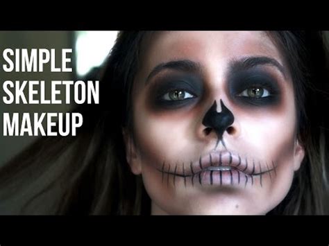 Easy Skeleton Makeup Woman: 5 Simple Steps to Spook-tacular Halloween Look!