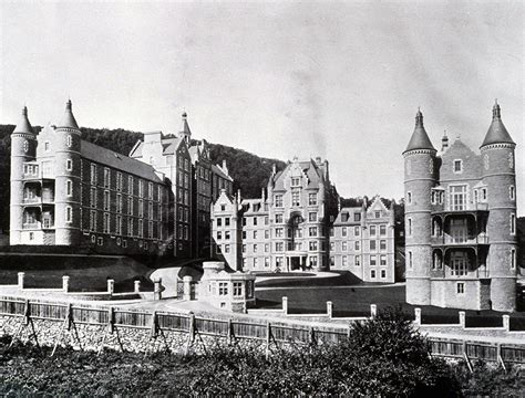 The Royal Victoria Hospital – the castle on the hill - Bicentennial ...