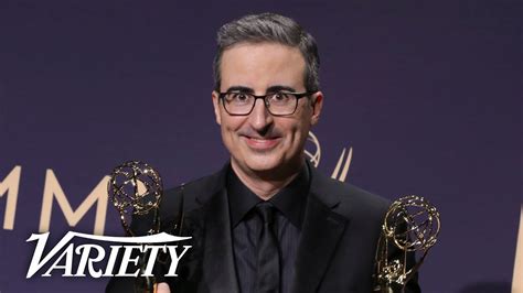 John Oliver Celebrates 'Last Week Tonight's' Emmys Win Backstage - YouTube