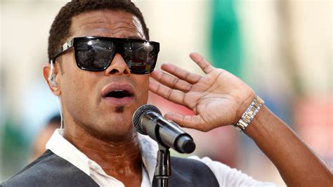 Singer Maxwell brings tour, new music to Montgomery