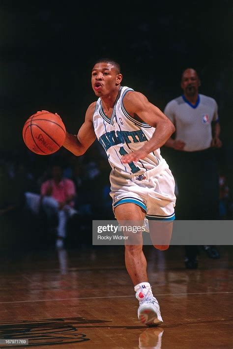 Muggsy Bogues - Charlotte Hornets, 1988–1997 | Basketball photography ...