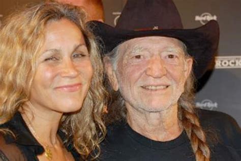 Willie Nelson Reveals The Secret To His 31-Year Marriage To Wife Annie ...