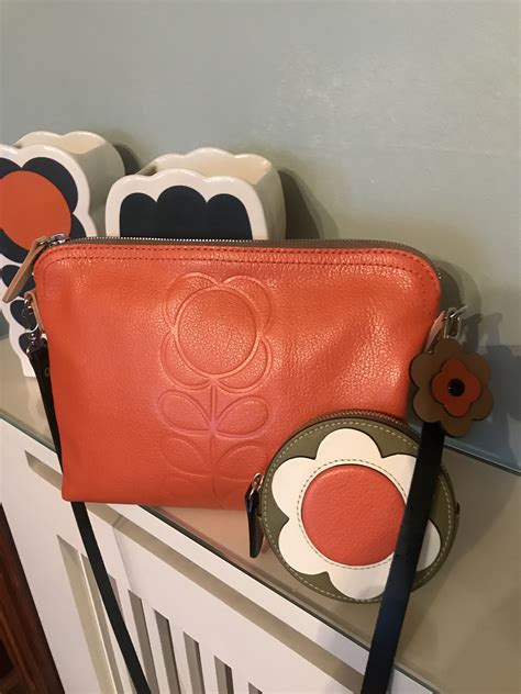 Orla Kiely Leather Travel Pouch, Flower attachment and giant moss coin purse | Bolsos cartera ...