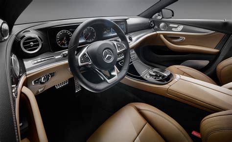 2016 Mercedes-Benz E-Class interior revealed - Photos (1 of 8)