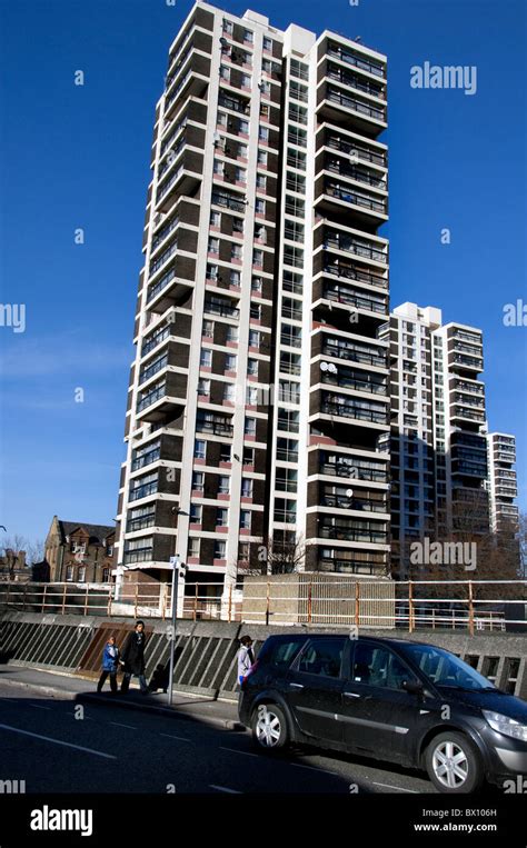 High-rise council flats in South London Stock Photo - Alamy