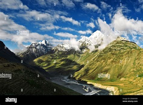 himalayas mountain and river in summer time Stock Photo - Alamy