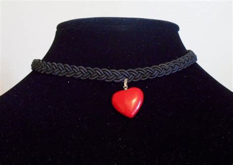 Items similar to Red Heart choker collar necklace on Etsy