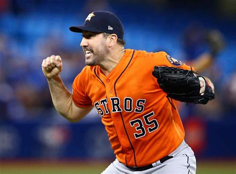 Astros' Verlander tosses third career no-hitter, strikes out 14 Jays