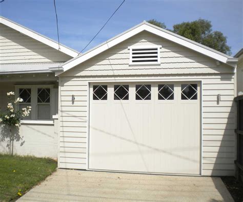 Tilt Garage Doors SE Melbourne | Garage Door Solutions