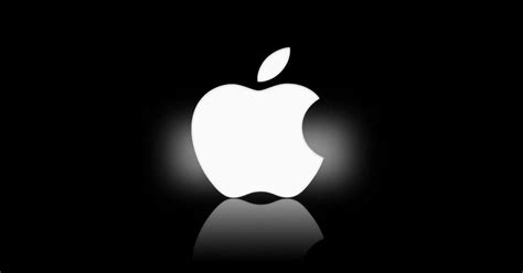 ¿Cómo puedo añadir el logo de Apple en el teclado del iPhone?