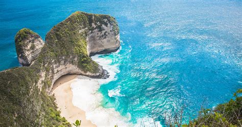 Nusa Lembongan & Nusa Penida Getaway - RTW Backpackers