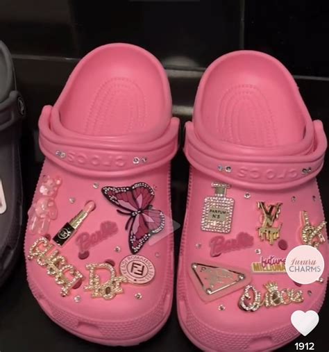 pink crocs | Pink crocs, Crocs fashion, Crocs jibbitz ideas