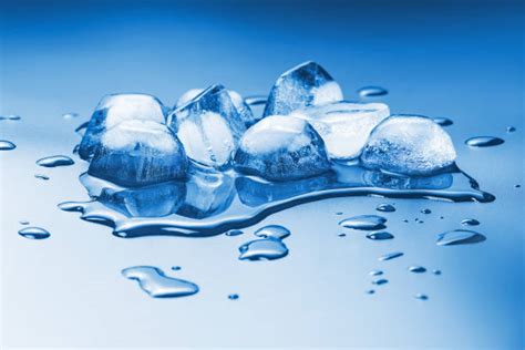 Best Ice Cube Melting Stock Photos, Pictures & Royalty-Free Images - iStock