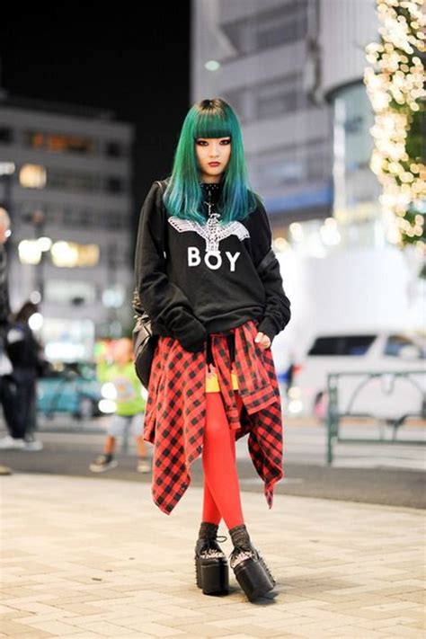 45 Edgy Fashion Outfits to look Forever Young - Fashion Enzyme