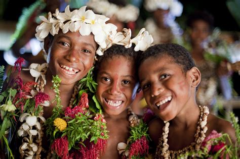 Witness Ancient Cultural Traditions in Papua New Guinea | Cultural ...