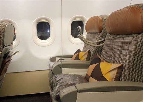 Review: Etihad A320 Business Class Abu Dhabi To Hyderabad - Live and ...