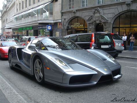 Silver Ferrari Enzo 2013 Silver Car Picture | Ferrari, Formel 1