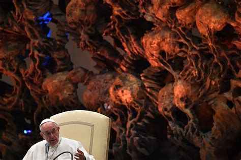 The Vatican's Hell Hall: The Weird Mysteries of the Paul VI Audience ...