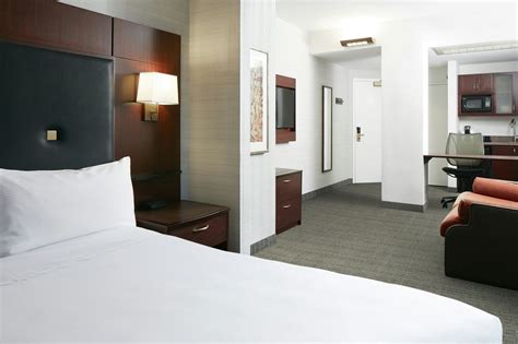 Downtown Boston Hotel - Club Quarters Hotel - Faneuil Hall