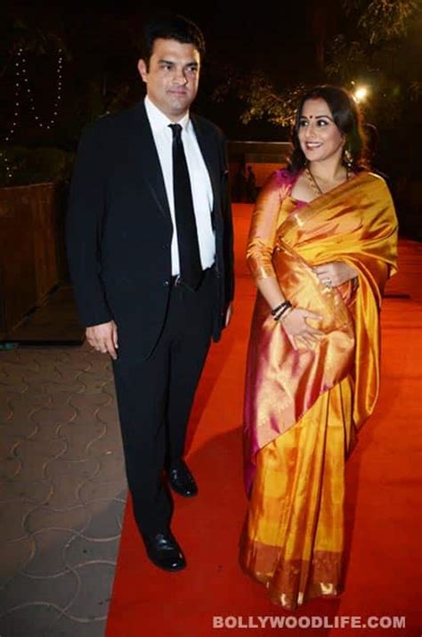 Zee Cine Awards 2013: Is Vidya Balan hinting to Siddharth Roy Kapur for a baby? - Bollywoodlife.com