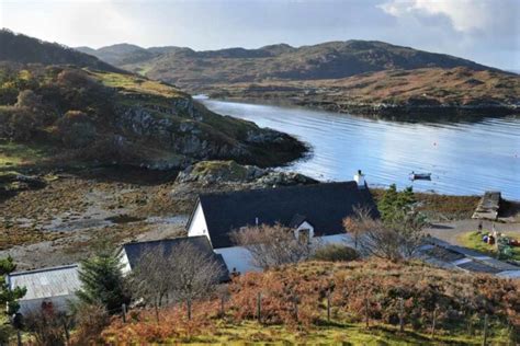 Scotland Sea View Cottages: 26 Cottages with Great Views [2024]