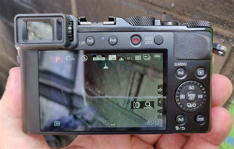 Panasonic Lumix LX100 II Review | ePHOTOzine