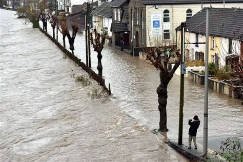 Clean up underway on one of Pontypridd's worst hit streets after Storm Dennis - Wales Online