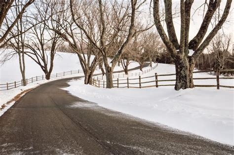 11 Cozy Winter Getaways in Virginia (that You'll Love!)