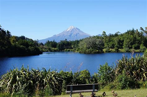 HD wallpaper: mount taranaki, new zealand, north island, landscape, green | Wallpaper Flare