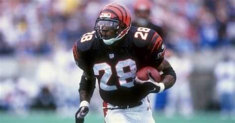 Former Bengals RB Corey Dillon unloads on team, NFL for omission from Ring of Honor, Pro ...