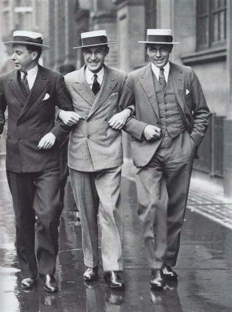 Roaring 20s: How to Bring 1920s Mens Fashion Back