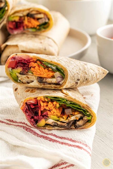 The Best Vegan Wrap Made with Raw Vegetables - LemonsforLulu.com