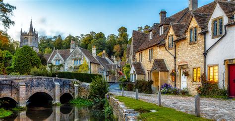 Castle Combe Village Jigsaw Puzzle